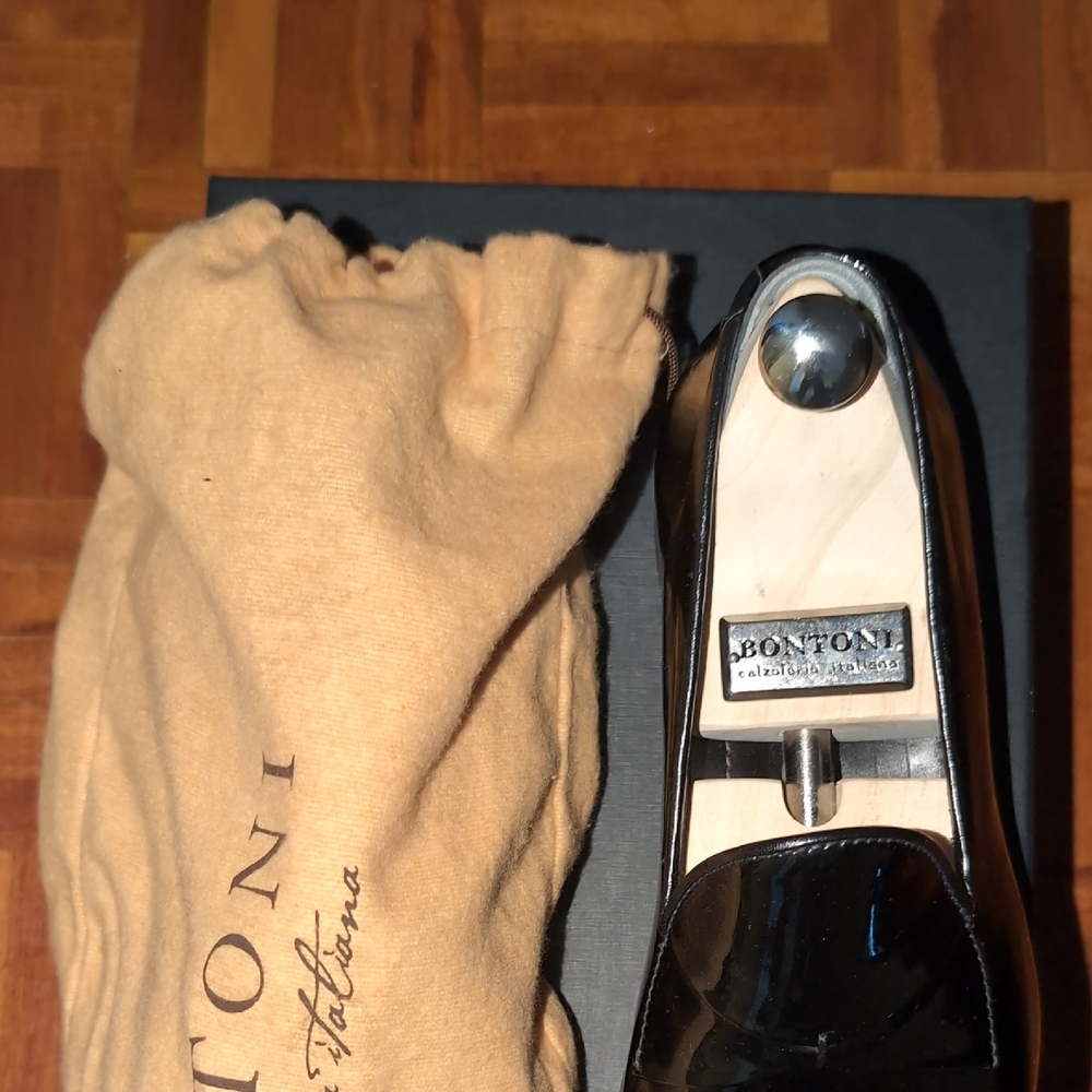 Bonton Black Patent Leather Oxfords